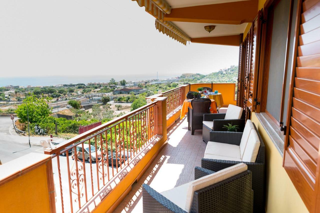 Bed and Breakfast Il Veliero Roccalumera Zewnętrze zdjęcie